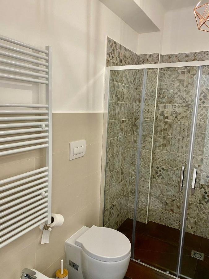 バーリ Unita D'Italia Bed & Breakfast エクステリア 写真